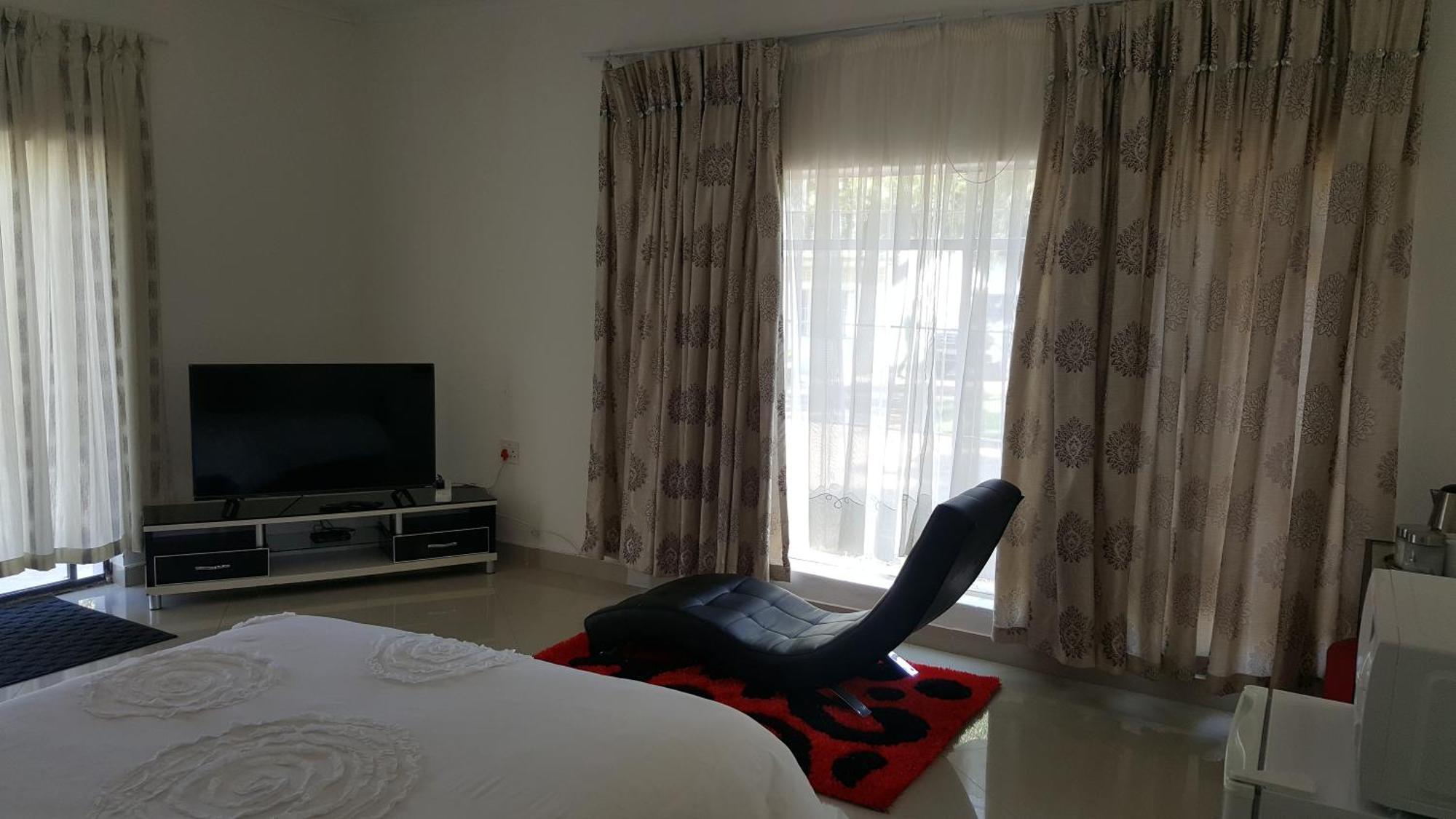 Simbasun Cottages Midrand Ngoại thất bức ảnh